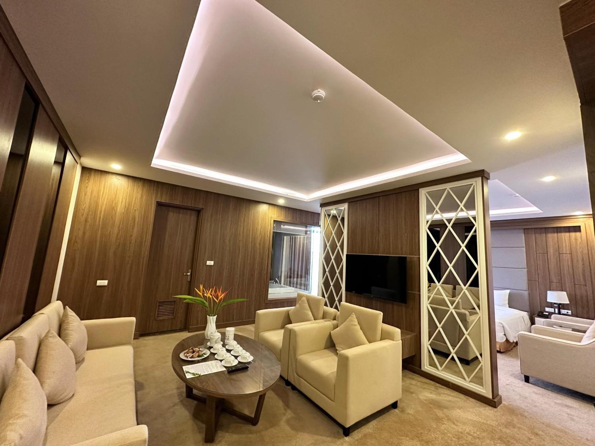 Muong Thanh Luxury Ha Nam Phu Ly Esterno foto