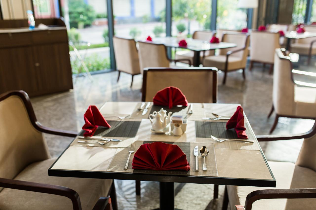 Muong Thanh Luxury Ha Nam Phu Ly Esterno foto